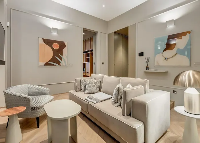 Bdc - Luxurylifestyle Rom